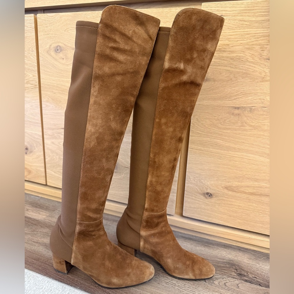 Stuart Weitzman Gillian 60 Suede Boot in Brown